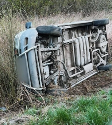 ДТП на «Варшавці»: авто 37-річної водійки злетіло у кювет