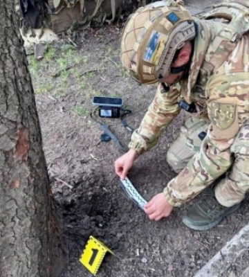 У Білій Церкві біля ТЦК чоловік кинув гранату - під час обшуку в нього знайшли ще дві
