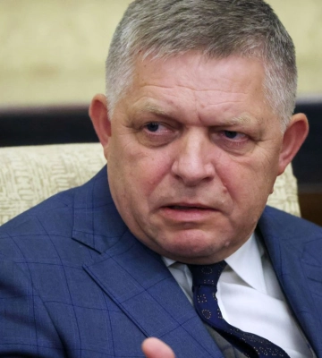 Фицо заблокирует новые займы для Украины на ближайшем саммите НАТО