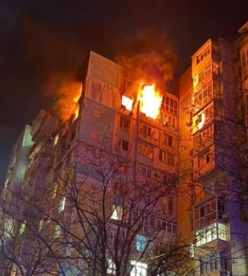 РФ масовано атакувала Одесу: палають висотки