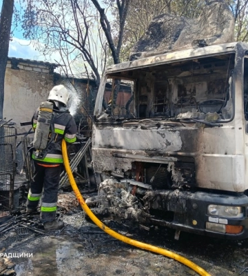 У Кропивницькому районі горіла вантажівка