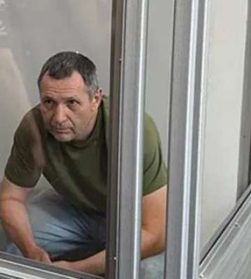 У Львові почали зачитувати обвинувальний акт у справі про вбивство Андрія Парубія