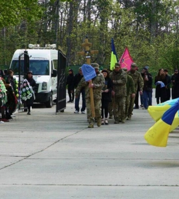 В Ізмаїлі провели в останню путь захисника України Олександра Бондарчука