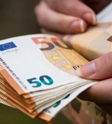 Одна з країн Європи платитиме до 10 тисяч євро українцям: як отримати