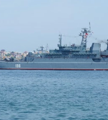 ГУР поразило два больших десантных корабля в Крыму: детали