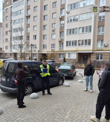 У Святошинському районі Києва водій вчинив стрілянину, оголошена спецоперація