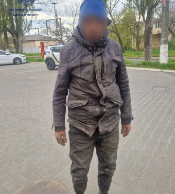 В Одесі патрульні затримали на гарячому викрадача комунікаційних кабелів