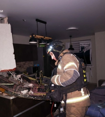 Удар БпЛА по многоэтажке в Харькове: ГСЧС сообщила о пострадавших 