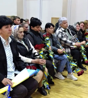 У Виноградові вшанували сім'ї полеглих Героїв та вручили нагороди