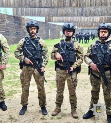 Поліцейські Закарпаття здобули «бронзу» на всеукраїнських змаганнях груп оперативного реагування (ГОР) Нацполіції України