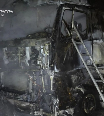 На Буковині молодого чоловіка засуджено за підпал вантажного автомобіля на замовлення