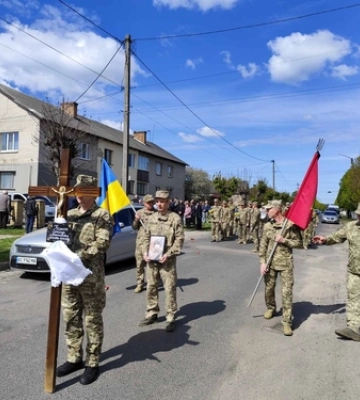 На Волині в останню путь провели Героя Олександра Каленюка 