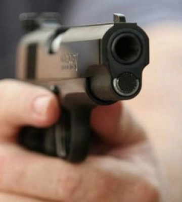 У Києві поліцейський застрелив чоловіка під час виклику про домашнє насильство
