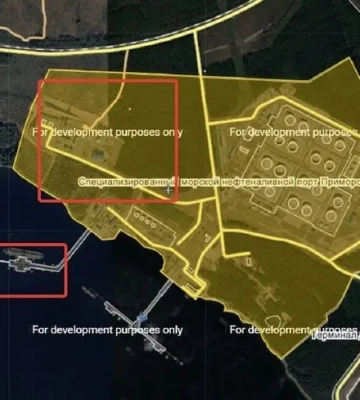 Украинские дроны всю ночь атаковали российский порт Приморск