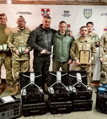 Дрони, генератор і зарядна станція: бійці волинської «Сталевої Сотки» отримали підсилення 