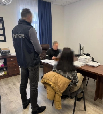 Через незаконну вирубку 140 дерев на Рівненщині судитимуть посадовицю лісництва