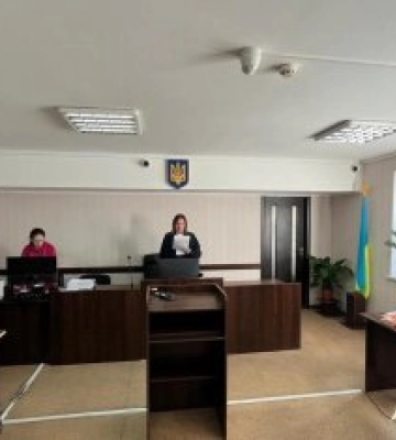 Начальницю одного з управлінь Миколаївської міської ради, яку підозрюють у фіктивному працевлаштуванні осіб, відсторонено від посади та обрано запобіжний захід