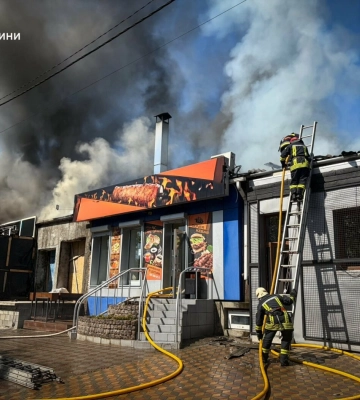 В Ізмаїлі згоріло місцеве кафе: причини загоряння встановлюються