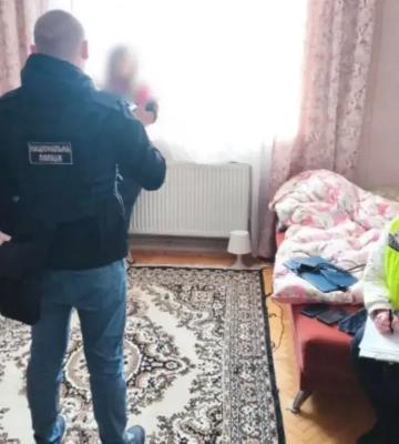 У Франківську таксистка підробляла сутенеркою, – прокуратура