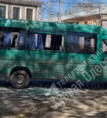 В Одессе с газом напали на автобус ТЦК: несколько военнообязанных сбежали