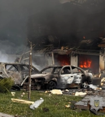 Росіяни атакували Запоріжжя КАБами та безпілотниками: загинули 12 людей, є поранені