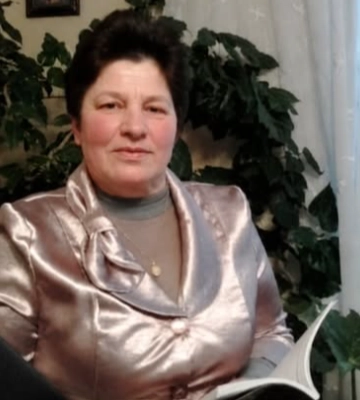Виховала не одне покоління учнів: відійшла у засвіти вчителька математики з Волині