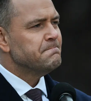 Навроцкий меняет правила игры. Зачем президент Польши хочет обновить Конституцию