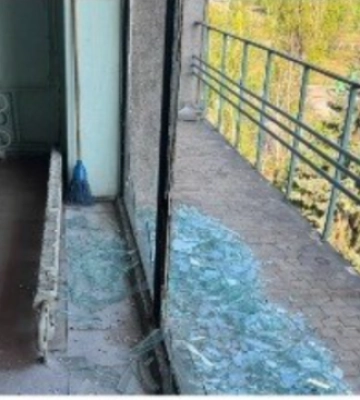 У Дніпрі через російську атаку пошкоджене приміщення видавництва «Зоря»