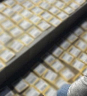 Наркопошта з Одеси: поліція перехопила 145 посилок з PVP