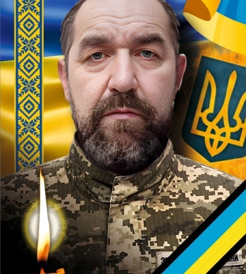 В Ужгороді попрощаються із полеглим воїном Володимиром Тарапатою