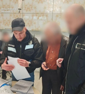 У Києві двоє пенсіонерок віддали на "перевірку СБУ" 3 млн гривень - організатору злочинної схеми повідомлено про підозру