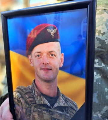 У Луцьку провели в останню дорогу Андрія Ющика, який загинув на Донеччині