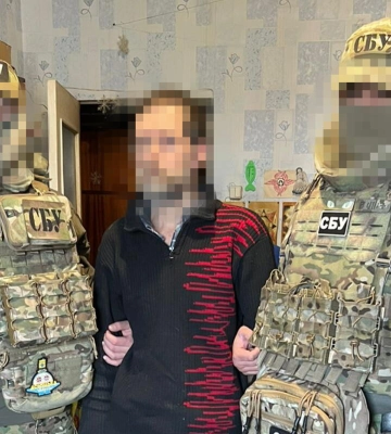 СБУ затримала коригувальника ударів рф по Запоріжжю, який маскувався під літню особу