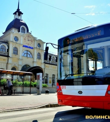 Пояснили, чому в Луцьку може курсувати менше тролейбусів