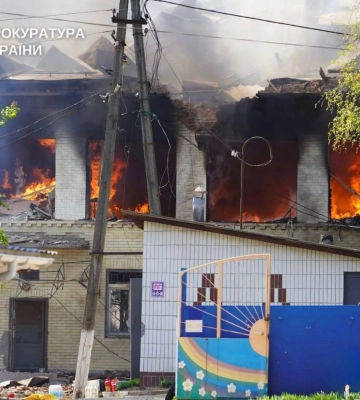 Ворог ударив по центру Сум