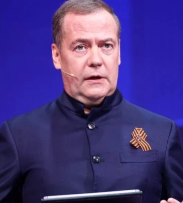 Медведев заявил о планах РФ создать «полосу безопасности» на территории трех областей Украины