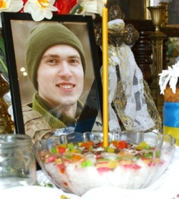 789 днів очікування: Рожище попрощалося з 21-річним кулеметником Іваном Бречком 