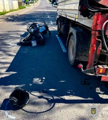 На Волині перекинувся автомобіль: 18-річний хлопець — у реанімації