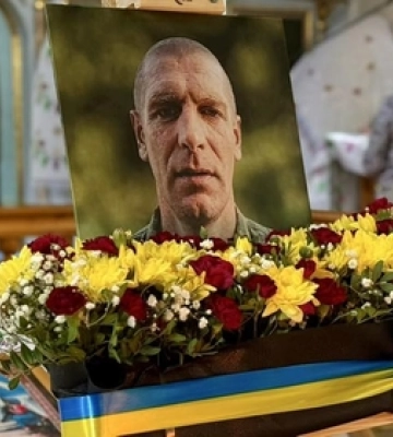 Загинув на Курщині: на Волині попрощалися з полеглим воїном Василем Жуком 