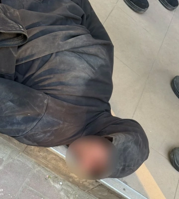 Собаку вбили просто у під'їзді: у Миколаєві затримали 33-річного чоловіка