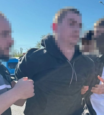 Автомобіль, який вибухнув у Дніпрі 7 травня, належав військовому, підозрюваних у теракті затримали