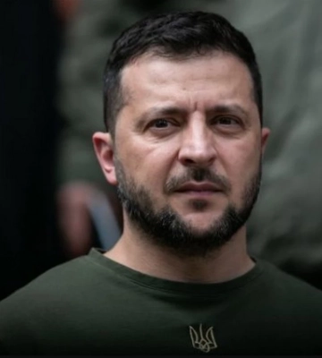 Готується дзеркальна відповідь на російські обстріли 9 травня - Зеленський