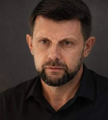 В результате удара авиабомбой по Краматорску погиб заместитель председателя РГА Роман Симашов