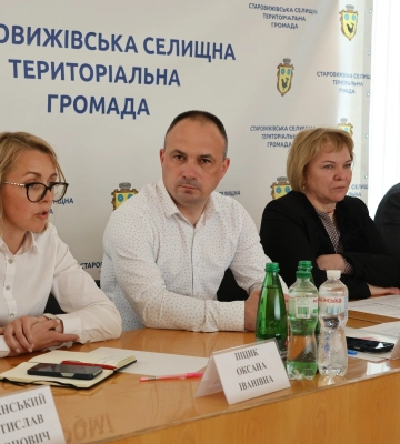 Стан доріг, безпекова ситуація та залучення інвестицій: голова ОВА обговорив зі старостами громад Ковельщини нагальні питання