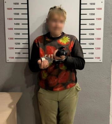 На Львівщині затримано жінку, яка кочергою нещадно побила старенького батька