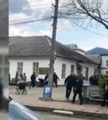 Інцидент біля ТЦК у Міжгір’ї на Закарпатті, відкрили вогонь