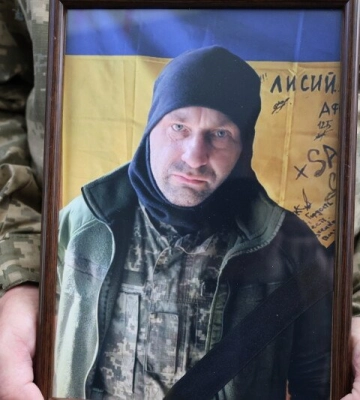 На Волині сьогодні проводжають в останню путь Героя «на щиті»