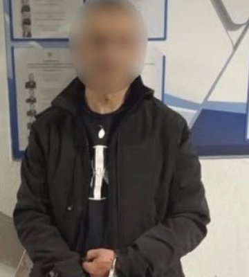 Приставив ніж до шиї: у Львові затримано чоловіка, який взяв у заручниці 13-річну дівчинку, побачивши військових ТЦК, - Нацполіція. ФОТО