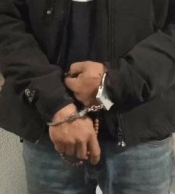 Побачив військовослужбовців ТЦК у Львові і приставив ніж до шиї дитини