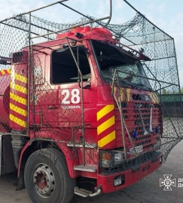 На Дніпропетровщині окупанти атакували авто рятувальників
